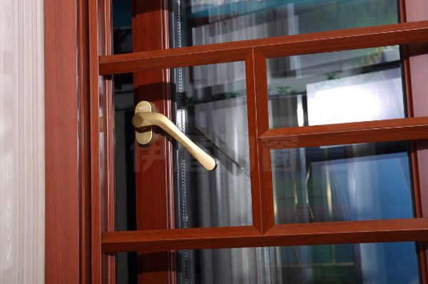 伊盾門窗可拆卸安全格產(chǎn)品功能介紹timg